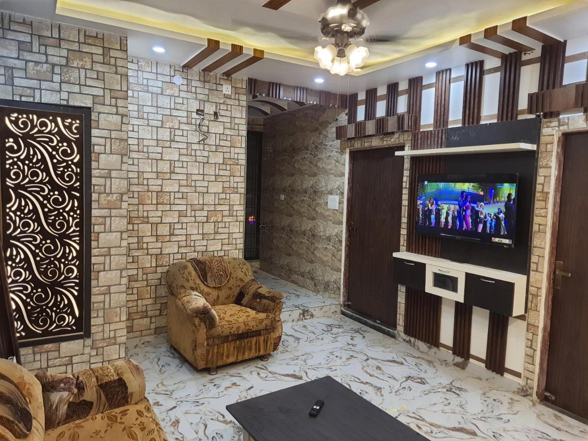 Divine Hotel & Banquet Hall Bhopal Extérieur photo